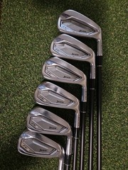 SRIXON ZXi4 i-ALLOY IRON SET 5-PW KBS TGI 80 TOUR GRAPHITE STIFF FLEX