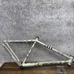 Vintage Cannondale F600 Furio Frame Dual Assault MTB 18 in USA 26 135 Dents