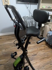 Upright Exercise Bike Adjustable Seat 1 Program Metal Home Use Black/Green