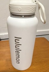 lululemon 32 fl oz White Metal Water Bottle Flip Lock Straw Lid w/ Handle