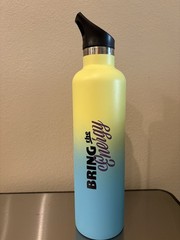 32 fl oz Insulated Stainless Steel Water Bottle Yellow/Blue Ombré Screw-on Lid