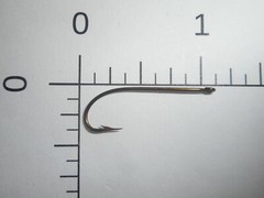100 Mustad #6 CLASSIC Streamer Fly Tying Hooks Straight 1/4in LONGER OSLO 3366 B