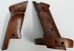 Herrett MKII/MKIII National Adjustable Target Grips (LH) New – The Shooters Box