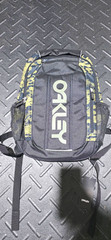 Oakley Enduro 20L 3.0 Backpack Tiger Camo Green/Black Padded RFID Zip
