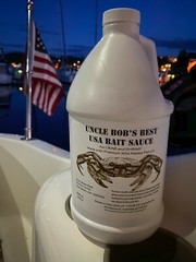 Uncle Bob’s USA Bait Sauce, Crab,Shrimp, 100% Natural, Attractant Bait Oil 128oz