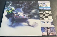 1999 ARCTIC CAT SNOWMOBILE SALES BROCHURE 40 PAGES NICE (S35)