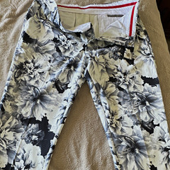 G/FORE Men’s Golf Pants White Black Gray Floral Regular 36×32 Button Belt Loops