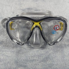 NEW Cressi Adult Swimming Goggles Clear Lens Yellow Frame Anti-Fog Made in Italy