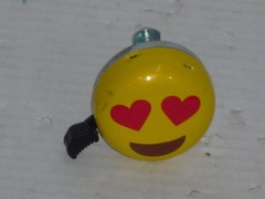 VINTAGE ELECTRA YWS TAIWAN HEART EYES SMILE BICYCLE BELL WORKING