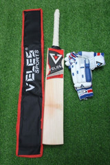 VELES STRONGER, ENGLISH WILLOW CUSTOM MADE CRICKET BAT & VELES BATTING GLOVES
