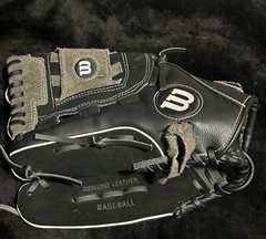 Wilson A350 12.6” Leather All Position Youth Baseball Glove Black LHT
