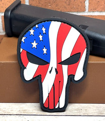 Punisher PVC Patch, Tactical Morale Gun USA Punisher Flag, Skull Hook Backed