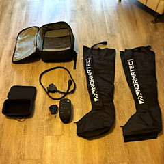 Normatech 3 Compression Leg Sleeves W/ Hyperice Black Backpack Carry Case