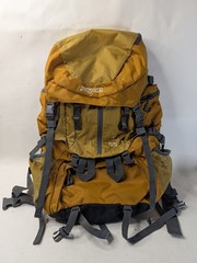 Jansport KLAMATH 55 Structured Hiking Backpack Padded Vented Adjustable Gold