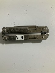 Leatherman Free P4 Stainless Steel Multi Tool Retired – V14