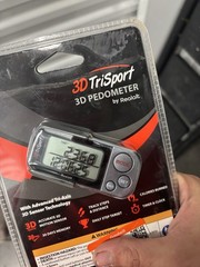 Realalt 3D TriSport Pedometer Tri-Axis 3D Sensor Necklace Black/Gray RTS01