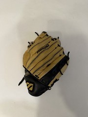 Mizuno Classic Select GCY1150 11.5″ Youth Baseball Glove RHT Tan Black Leather