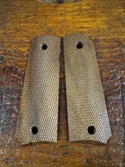 Reproduction Grips For Colt 1911 Government Model Post War National Match Grips.