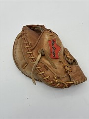 MacGregor MM100 Baseball Mitt- Handcrafted- Taiwan- RHT