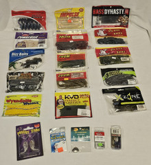20 PACK VARIETY Plastic Baits Molix PowerBait Big Bite Plus 5 Tackle Items NOS