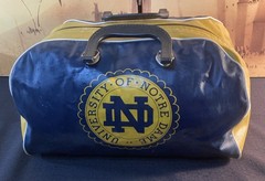 Vintage NOTRE DAME University Travel Duffle BOOK Bag Gym 15x9x9 1960s ￼