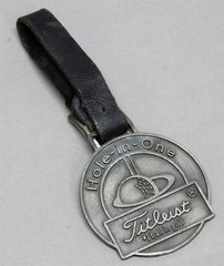 Vintage Metal Medallion Golf Bag Tag TITLEIST HOLE-IN-ONE #1 Ball in golf