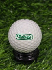 VINTAGE NATHAN’S FAMOUS LOGO GOLF BALL-RARE ORIGINAL