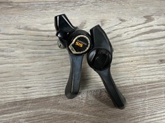 Vintage Shimano SIS 5 Speed Thumb Trigger Shifter Set MTB 1980s Black 5s Japan