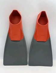 Finis Long Floating Red Gray Swim Fins Swimming Snorkeling Sz US 7 – 9