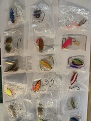 Lot of 25 Spinner Fishing Lures – Gusto & Unbranded – New in Bags – Assorted Col