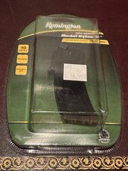 Remington Nylon 77 Mohawk & 10C 10 round .22LR. Rifle Factory Magazine New