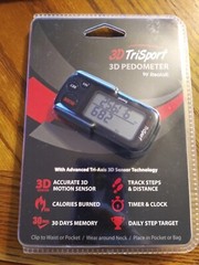 3D TriSport 3D Pedometer by Realalt 3D Motion Sensor-Calories Burned 30 Day Mem