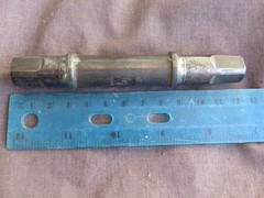 STRONGLIGHT BOTTOM BRACKET 125 mm SPINDLE T0URING ROAD VINTAGE FRENCH