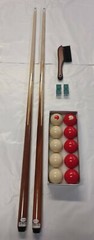 Bumper Pool Play kit with 42″ cues