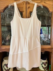 Joy Lab Active Dress Women’s Size XL Beige Built in shorts
