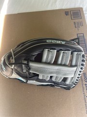 Wilson A500 12.5” Baseball Glove RHT Leather New