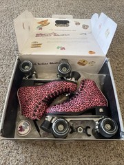 Sold Out Moxi Roller Skates Rare Ivy City Pink Leopard Print Size 8 NIB