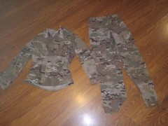 OCP Camouflage Jacket & Pants Set Small Regular