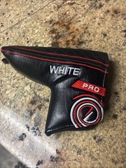 New w/o Tags – Odyssey White HOT Pro Magnetic Closure Blade Putter Head Cover