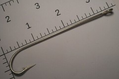 100 MUSTAD 5/0 SQUID CARLISLE FISHING HOOKS LARGE RING TINNED EX STRONG 3188 A