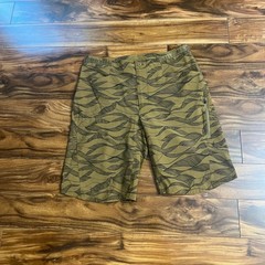 Patagonia Mens Dirt Craft Bike Shorts 36 Hemlock Green Wave Print 24579 FA21 NWT