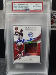 2017 Panini Immaculate Sole of the game /25 HAKEEM OLAJUWON Auto Shoe Card #SG-7