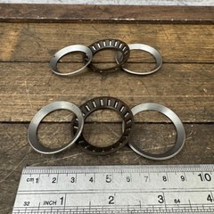 Stronglight Road Bicycle Headset Roller Bearing Set NOS 1″ New Caged Races Pair