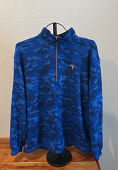 Straight Down Camo Optic 1/4 Zip – Size Large – Vaquero Country Club Logo