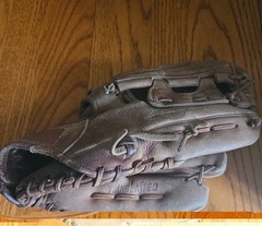 Vintage REACH Monster M100 Model LEFT Baseball Glove Mitt RARE 13 inch M100