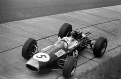 Dan Gurney Brabham BT11 Climax German GP at Nurburgring August 01 – Old Photo 3