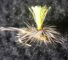 PARACHUTE PMD SIZE 20 FRONTIER FLY FISHING COMPANY HI VISIBILITY FLIES