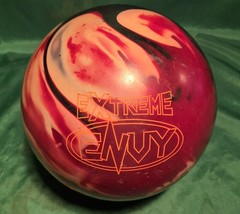 Hammer Extreme Envy Bowling Ball 15 lbs Preowned Span 3 1/2 Inches