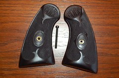 COLT ARMY SPECIAL, OFFICER’S MODEL, & OFFICIAL POLICE GRIPS