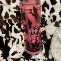Pink 32 fl oz Plastic Water Bottle w/ Straw «Good Vibes Only»
